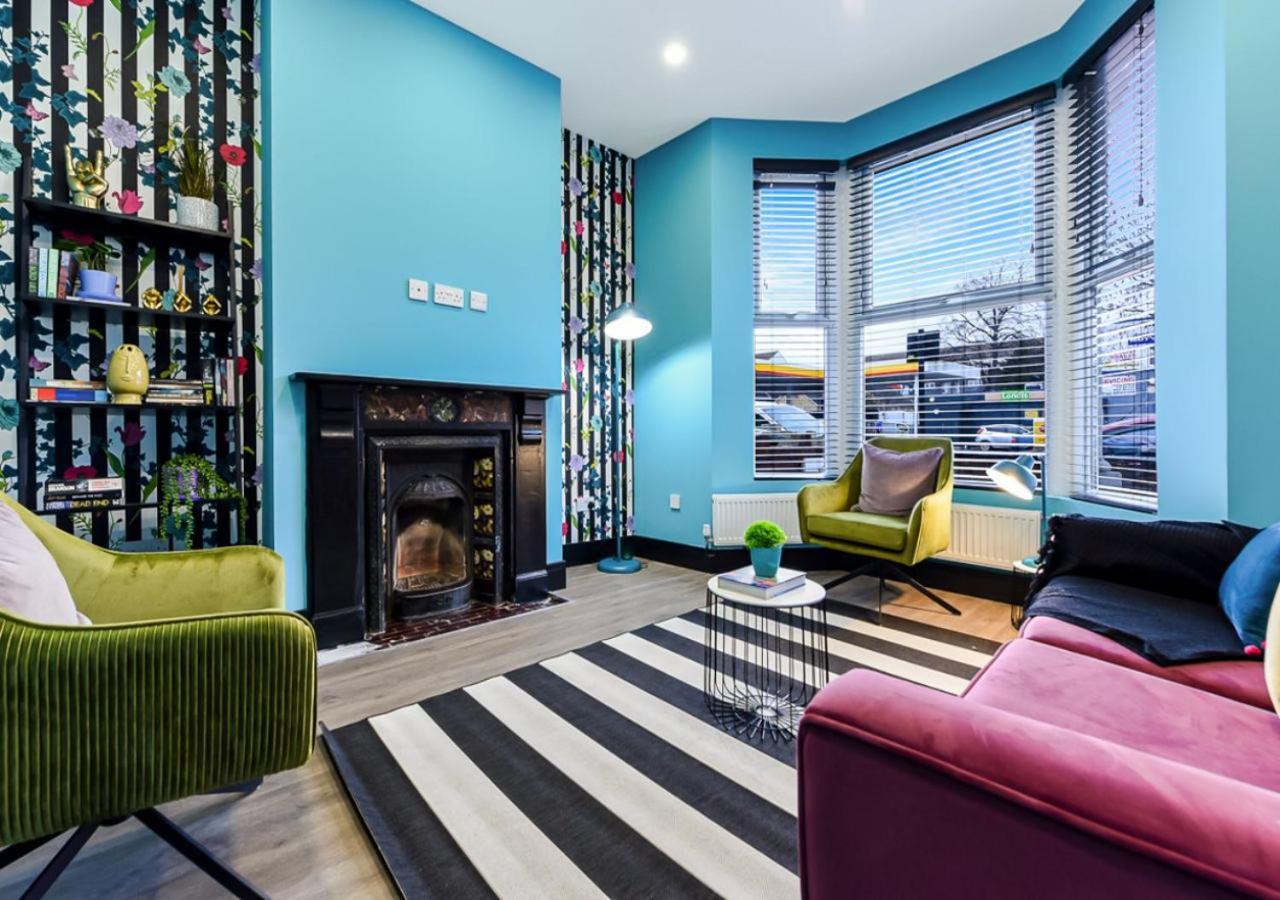 Bright & Colourful House - Best For A Large Groups ロンドン エクステリア 写真